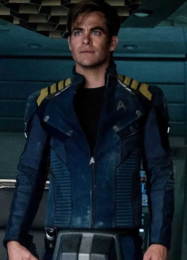 star-trek-beyond-chris-pine-jacket.jpg