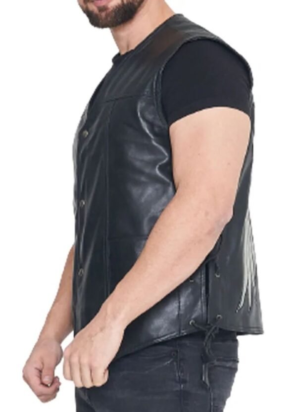 the-walking-dead-norman-reedus-leather-vest.jpg