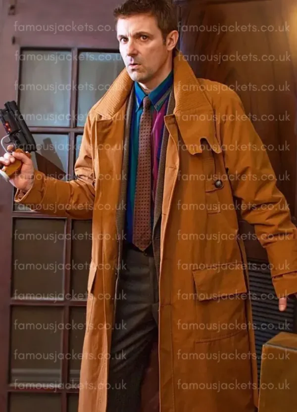 blade-runner-rick-deckard-coat.webp