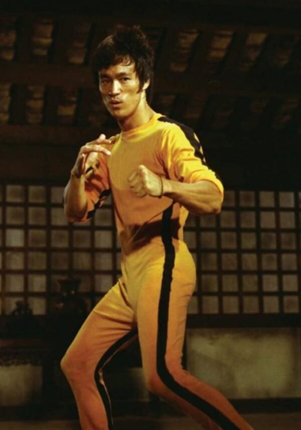 bruce-lee-yellow-tracksuit.jpg