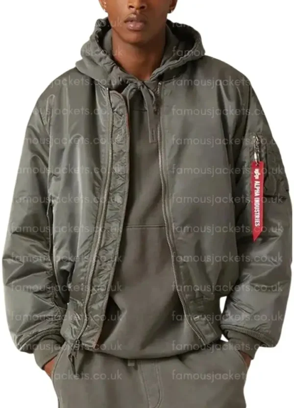 bruce-wayne-2022-drifter-jacket.webp