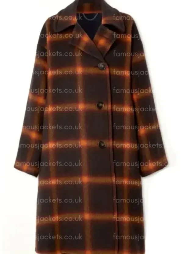 taylor-swift-checkered-coat.webp