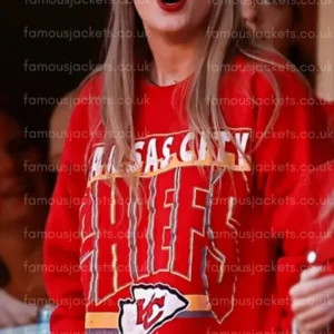 taylor-swift-red-sweatshirt.webp