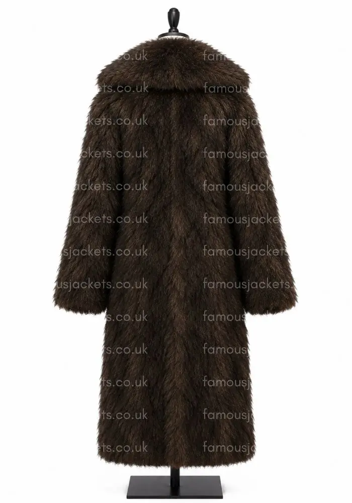 brad-pitt-brown-coat - Famous Jackets brad-pitt-brown-coat.webp