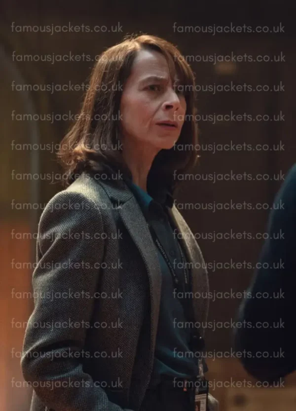 kate-dickie-dept-q-grey-blazer.webp