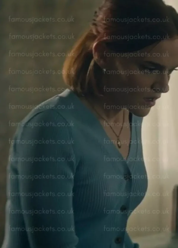 you-s5-madeline-brewer-cardigan.webp