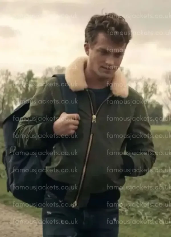 superman-and-lois-shearling-jacket.webp