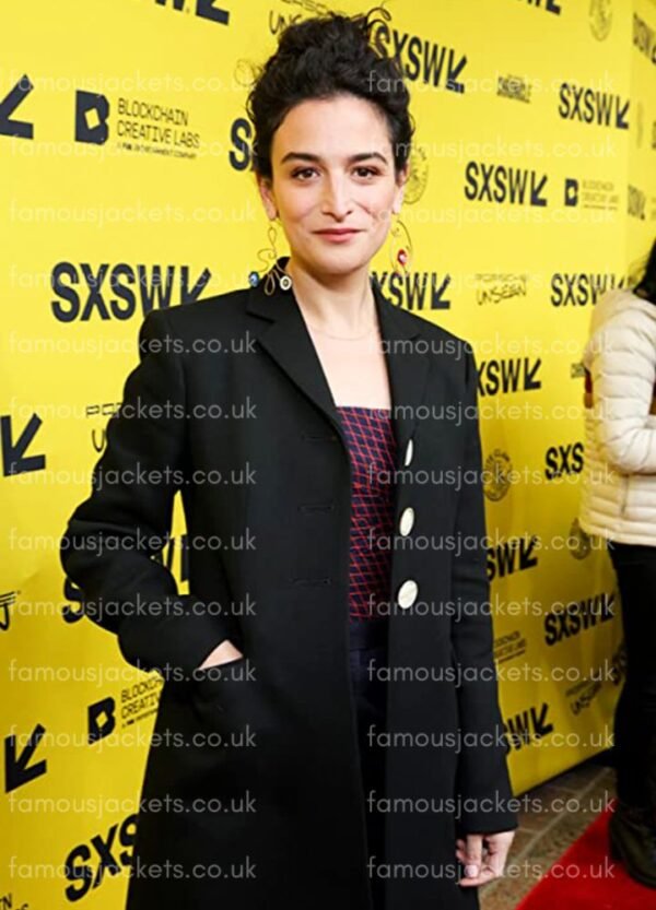 jenny-slate-black-coat.jpg
