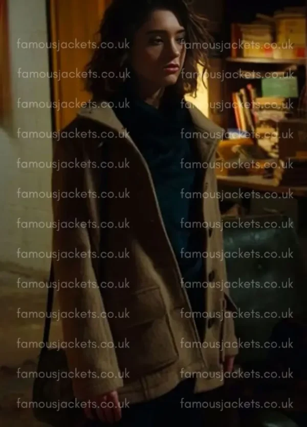 nancy-wheeler-brown-jacket.webp