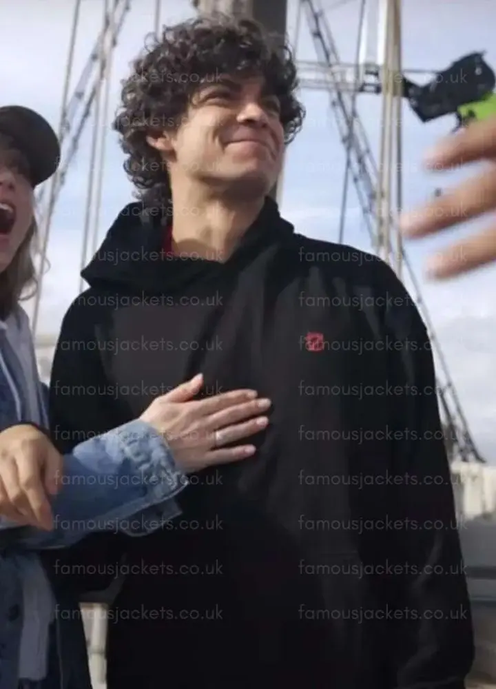 monkey-d-luffy-black-hoodie - Famous Jackets monkey-d-luffy-black-hoodie.webp