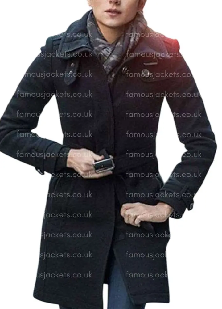 angela-valdes-trench-coat - Famous Jackets angela-valdes-trench-coat.webp