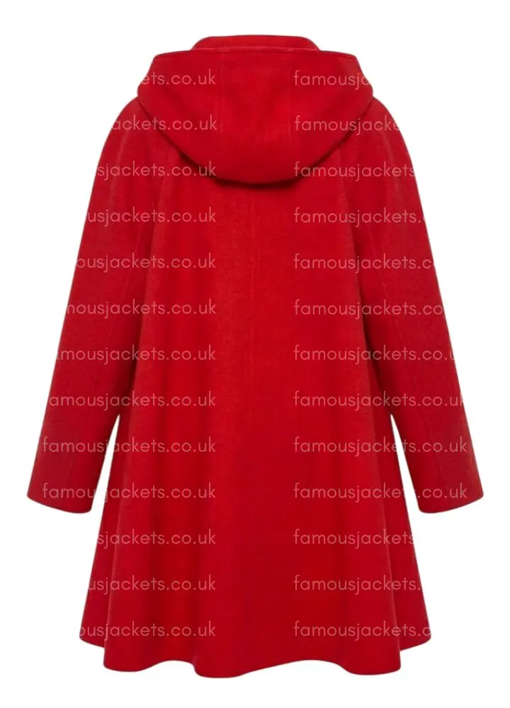 julia-garner-red-coat - Famous Jackets julia-garner-red-coat.webp