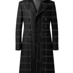 beetlejuice-beetlejuice-black-coat.webp