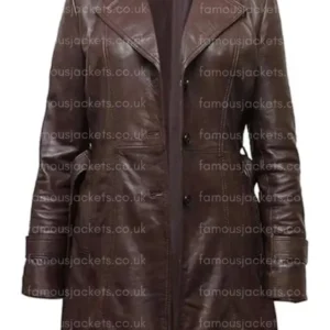 black-doves-s01-keira-knightley-black-coat.webp