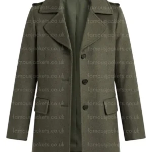 ballerina-ana-de-armas-coat.webp